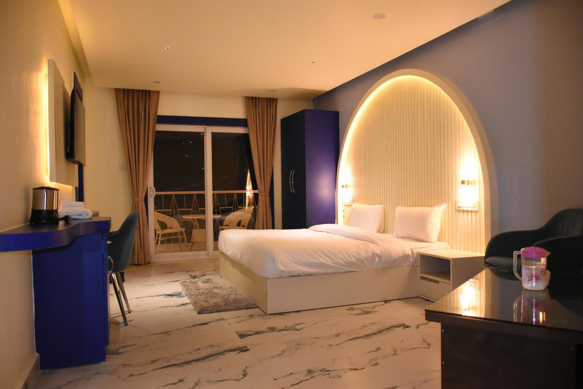 Spruce Hill Hotel & Restro Nainital Luaran gambar