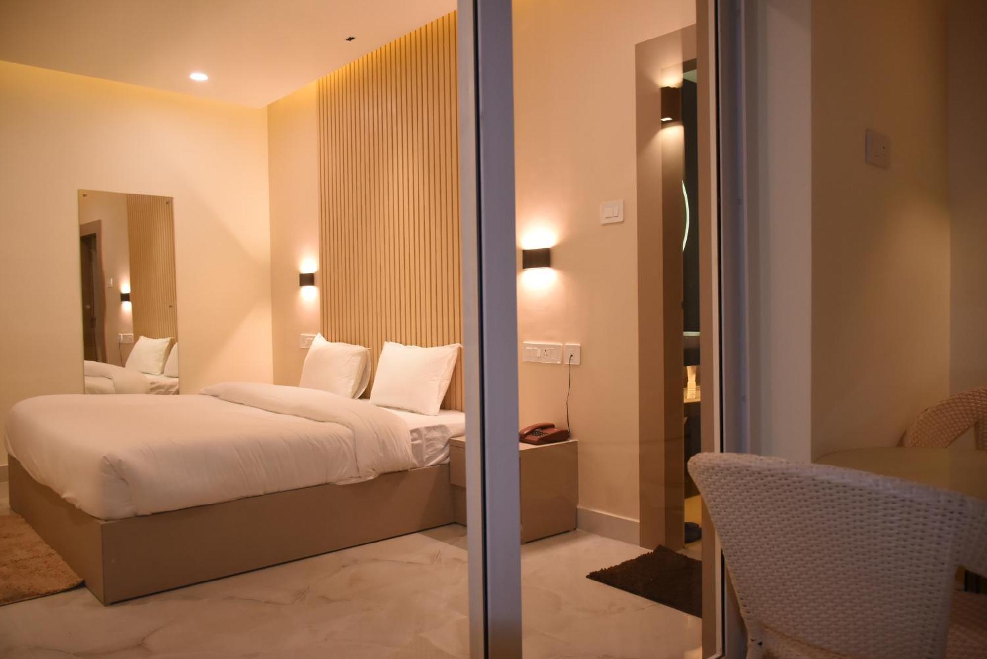 Spruce Hill Hotel & Restro Nainital Luaran gambar