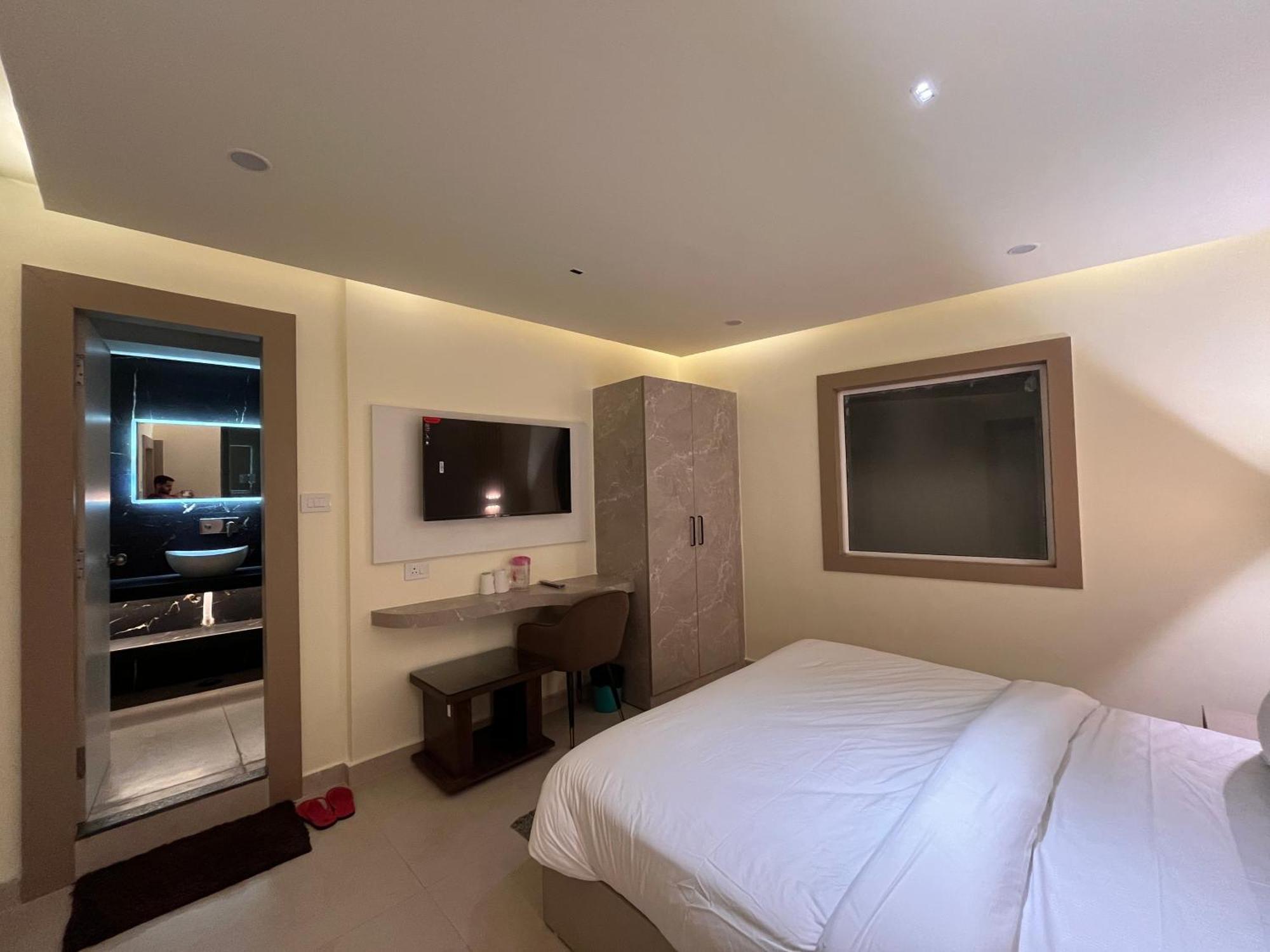 Spruce Hill Hotel & Restro Nainital Luaran gambar